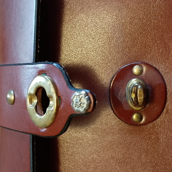 Vintage 60s 70s John Romain Saddle Leather Shoulder Bag - Picture 11 of 11